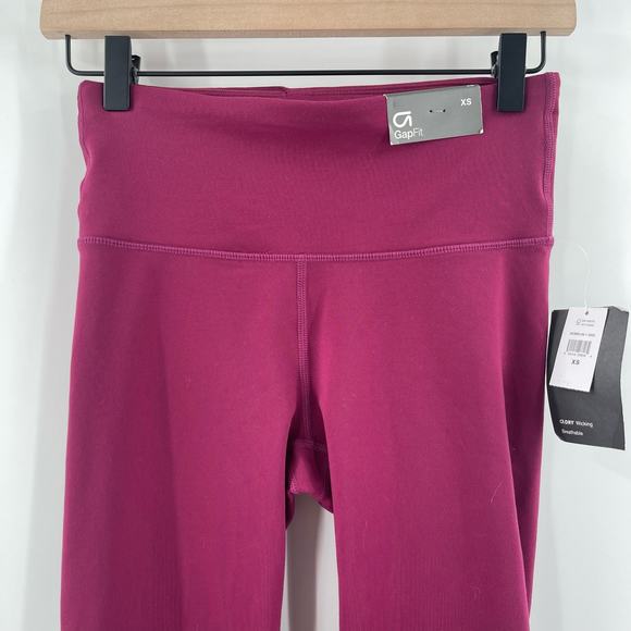 GAP FIT Leggings Size Extra Small NWT Dry Wicking Breathable Capri Cropped - Picture 7 of 12